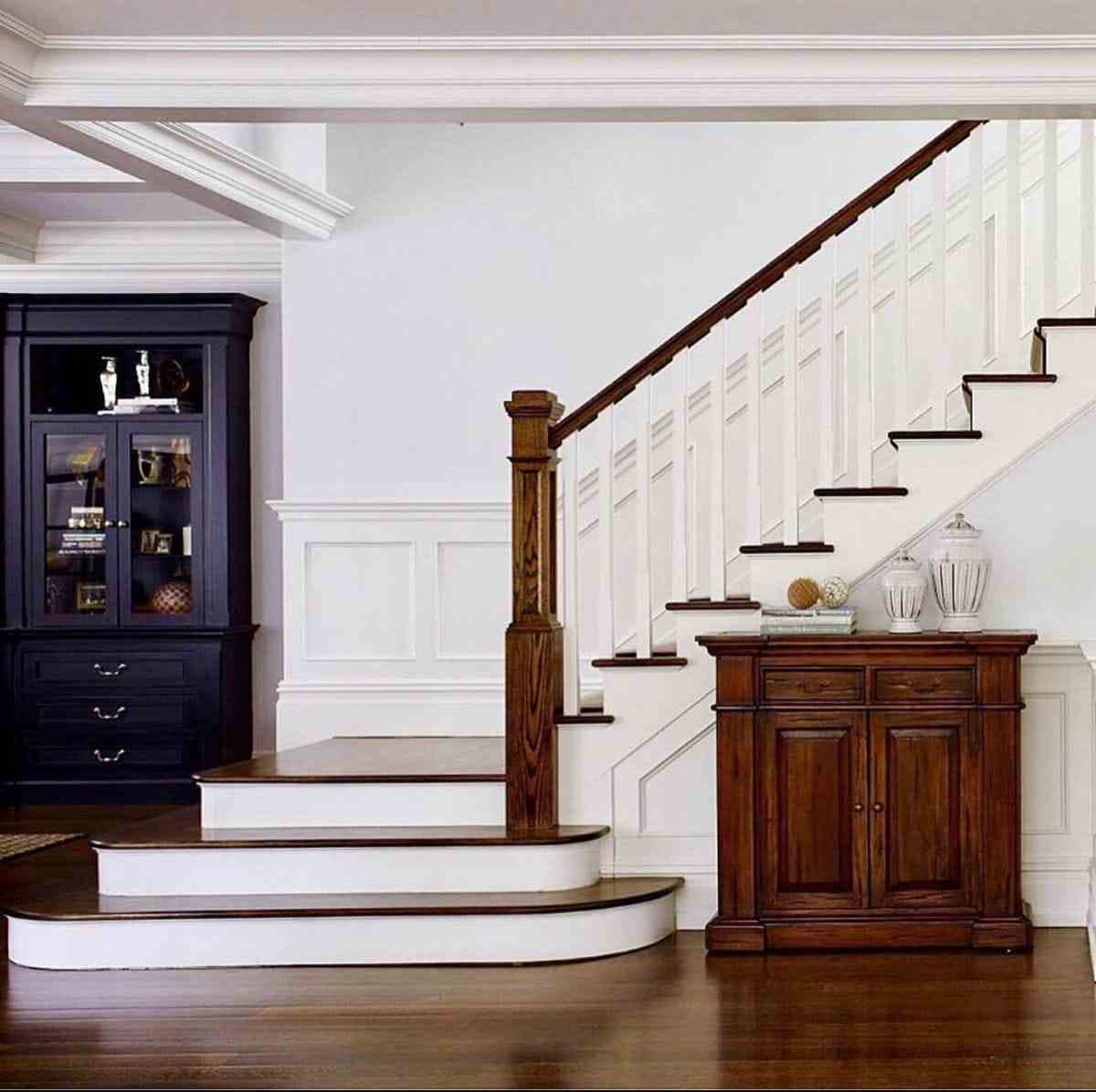 Makkah Tiles-Top Stairs5